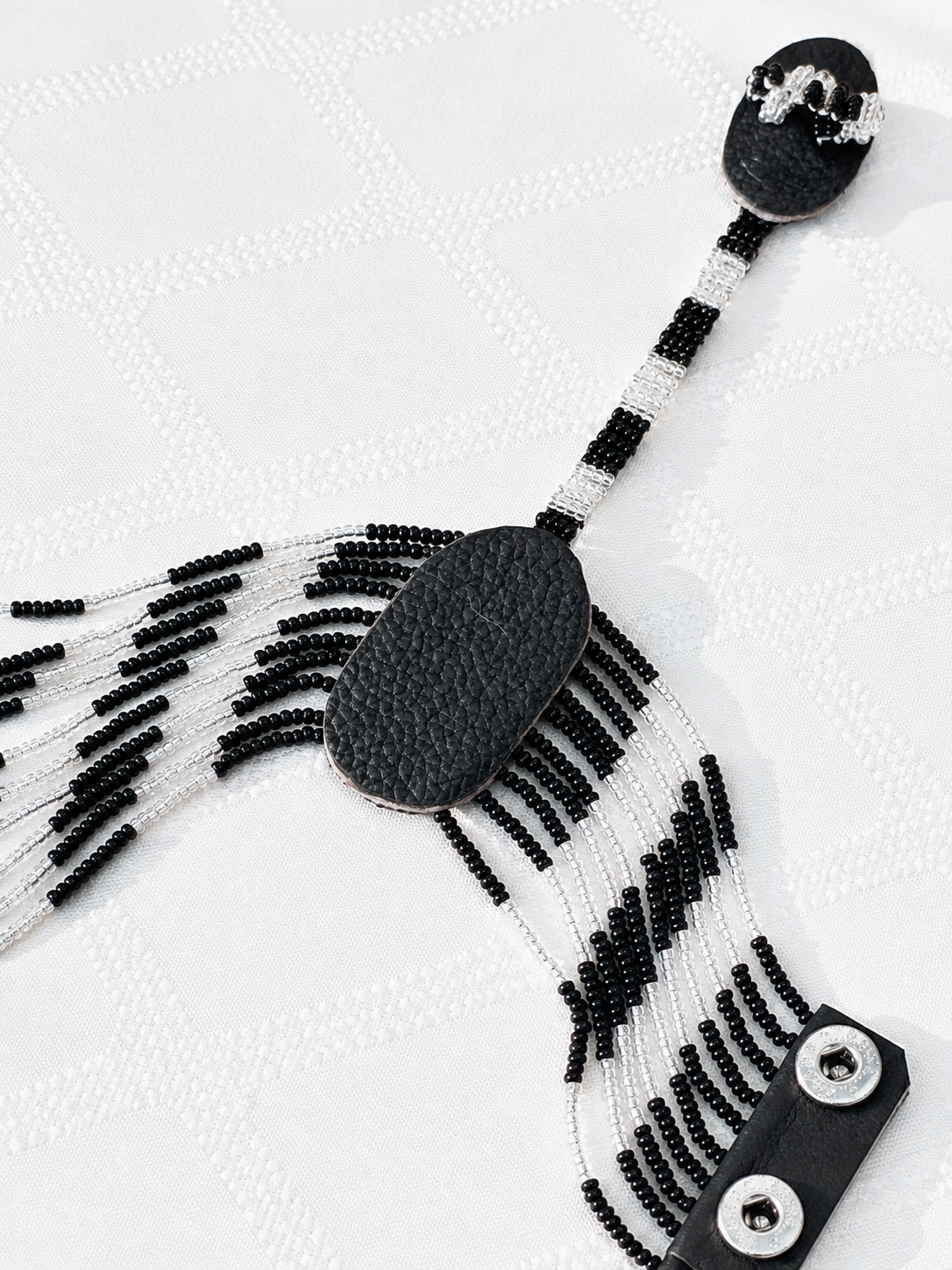 Black and Clear beaded ring bracelet
