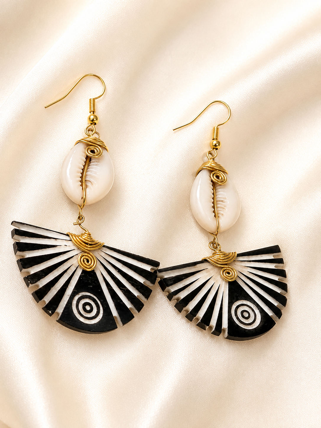 Black and White half-moon Earrings