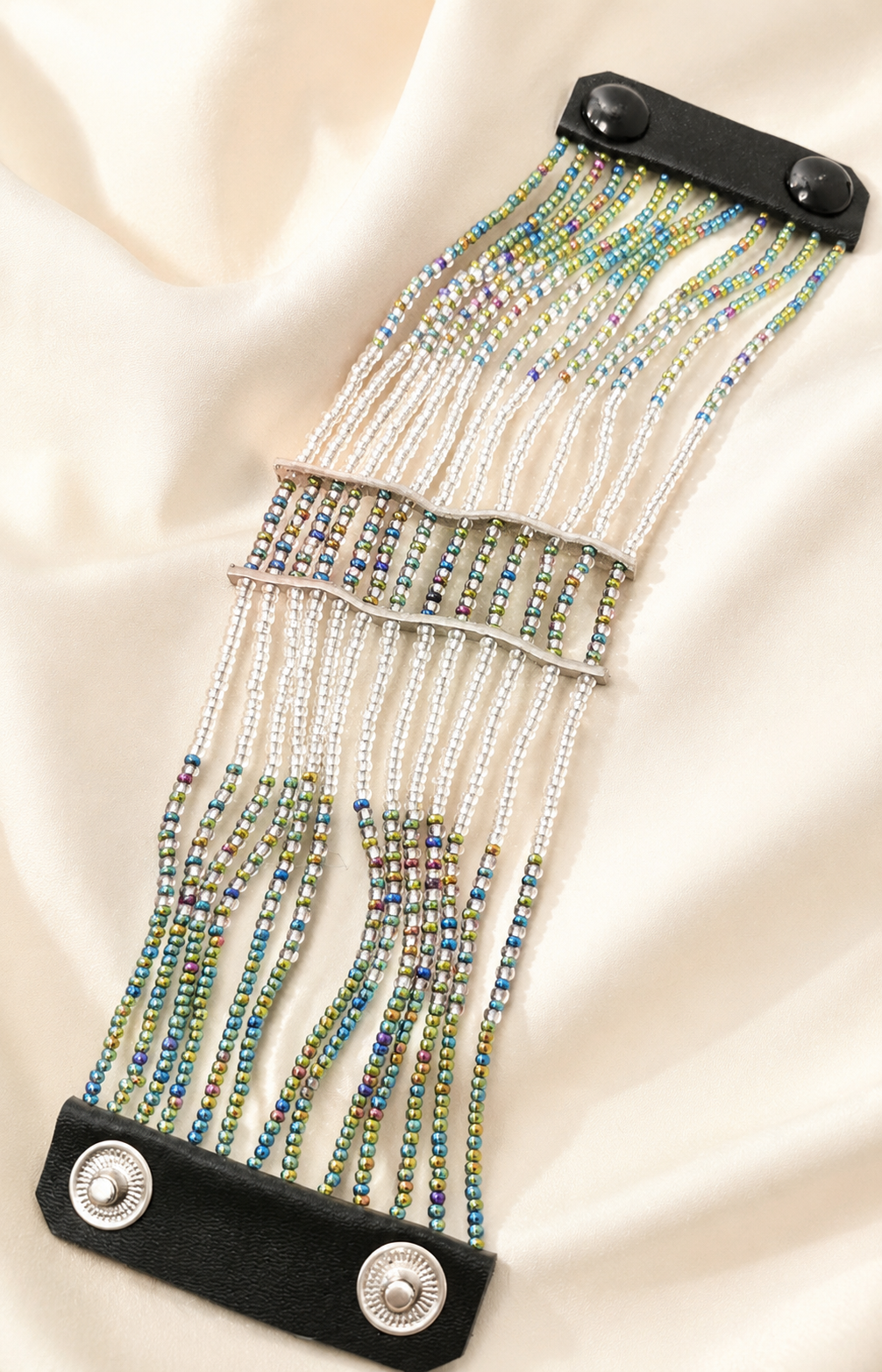 Clear and Unique Green beaded bracelet
