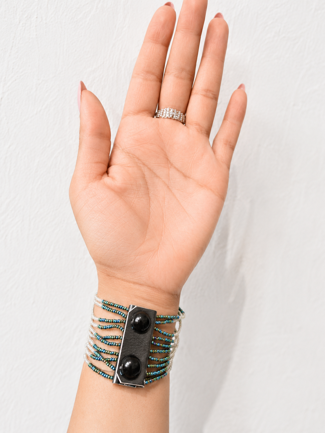 Clear and Unique Green beaded ring bracelet